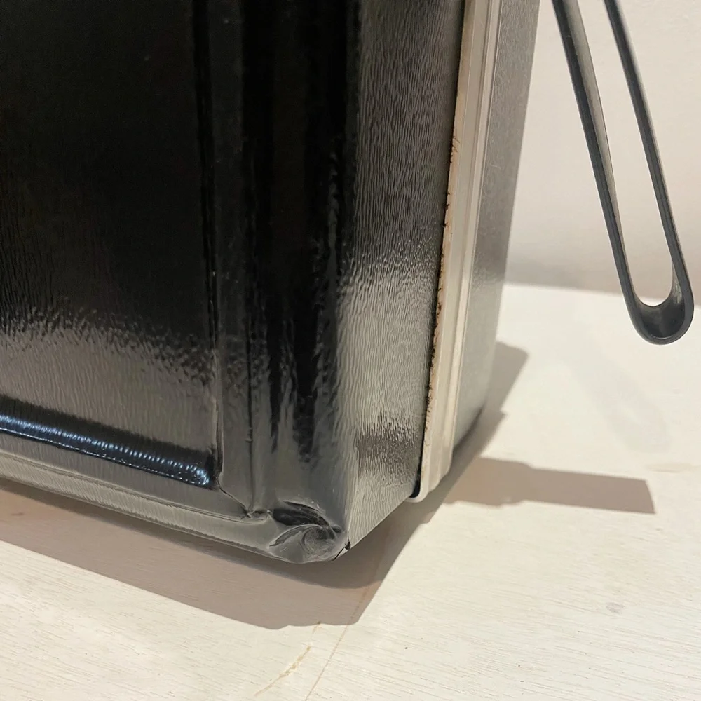 Vintage 60s Polaroid Model 20 "Swinger" Land Camera and Black Case - Picture 7 of 16